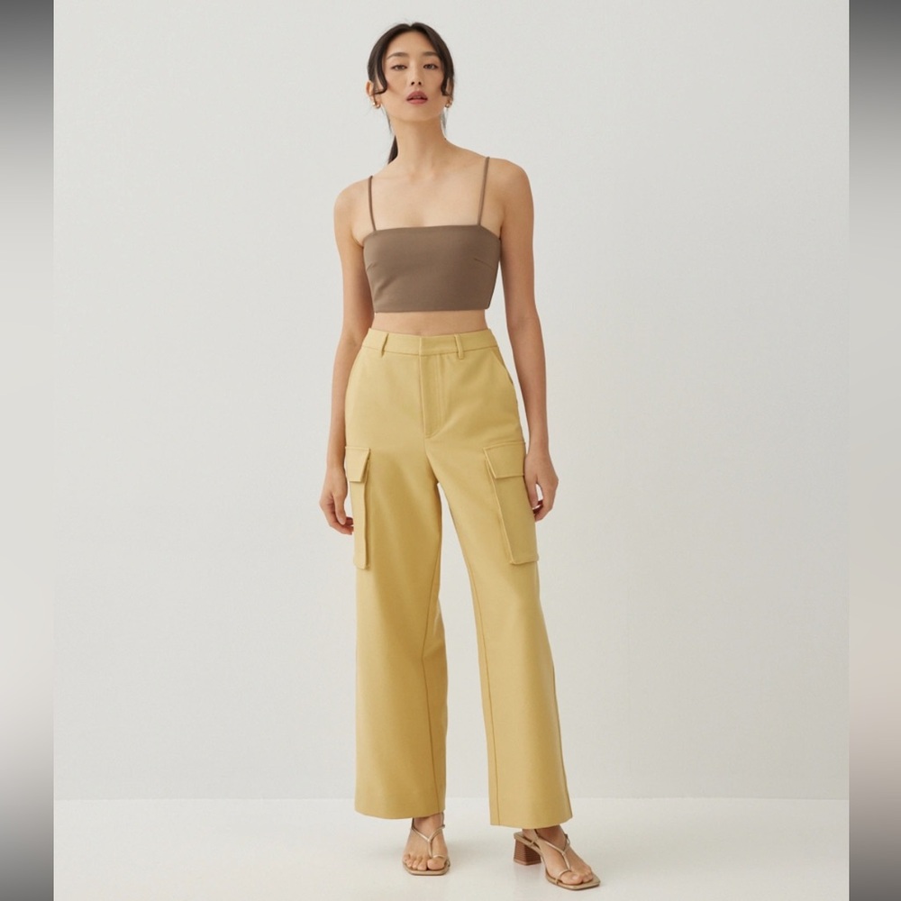 Love, Bonito Jaelia Crop Camisole Top